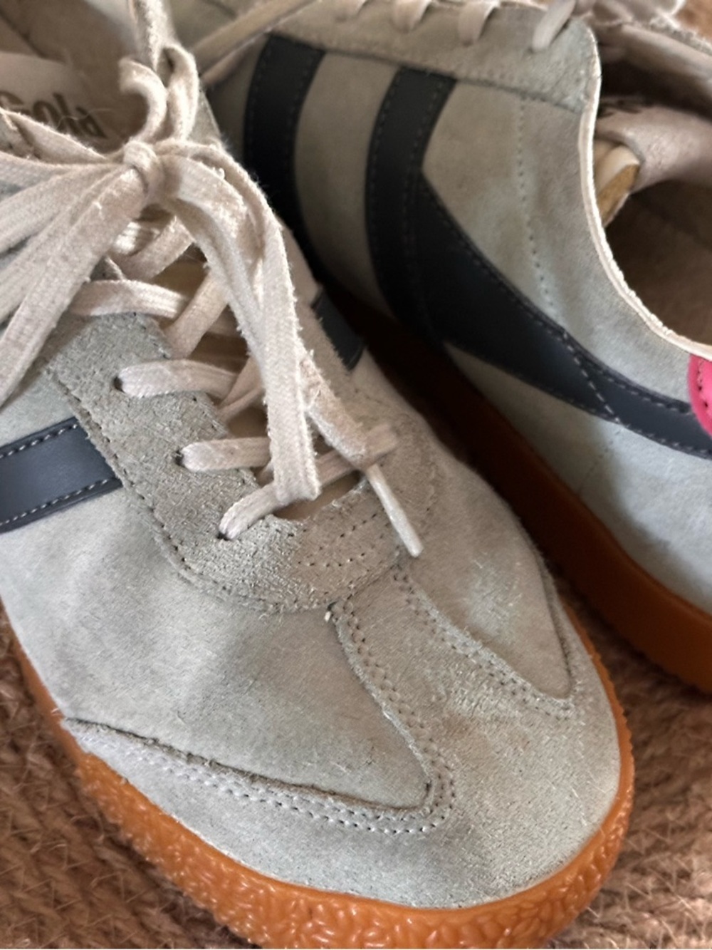 Gola Women's Suede Sneakers in Light Gray with Black Stripes and Pink Heel Tab - Picture 2 of 7